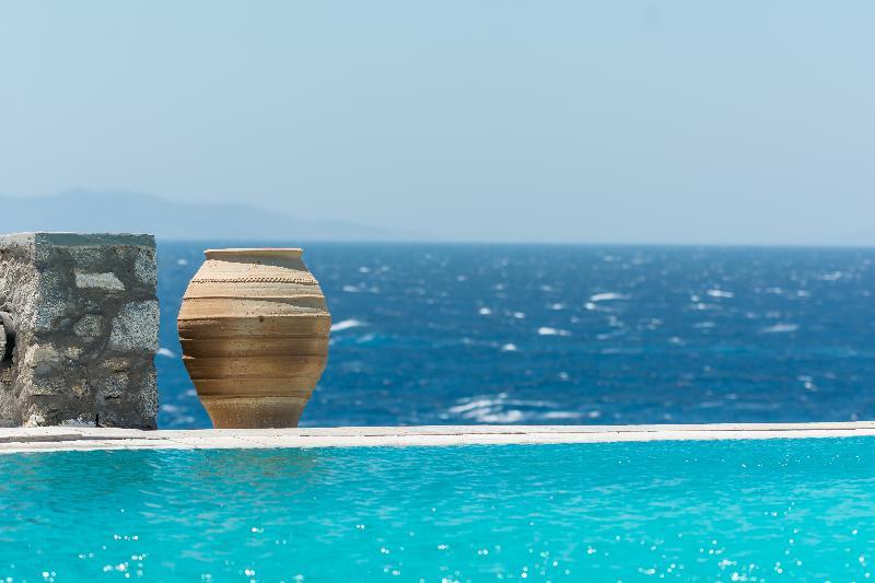 Capo Di Mykonos Resort Agios Ioannis Diakoftis Экстерьер фото